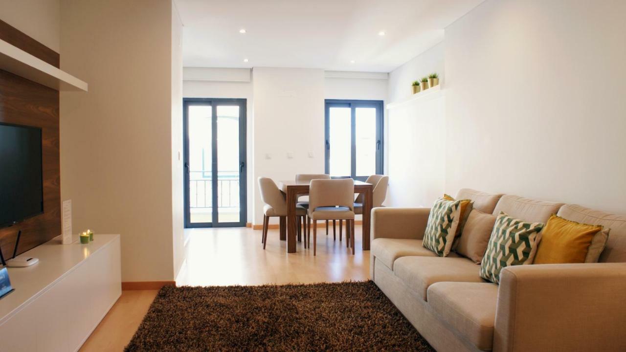 Ana'S Apartments Sines Extérieur photo